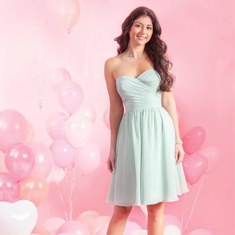 Alfred Angelo Flowy Sweetheart Strapless Dress in NAVY